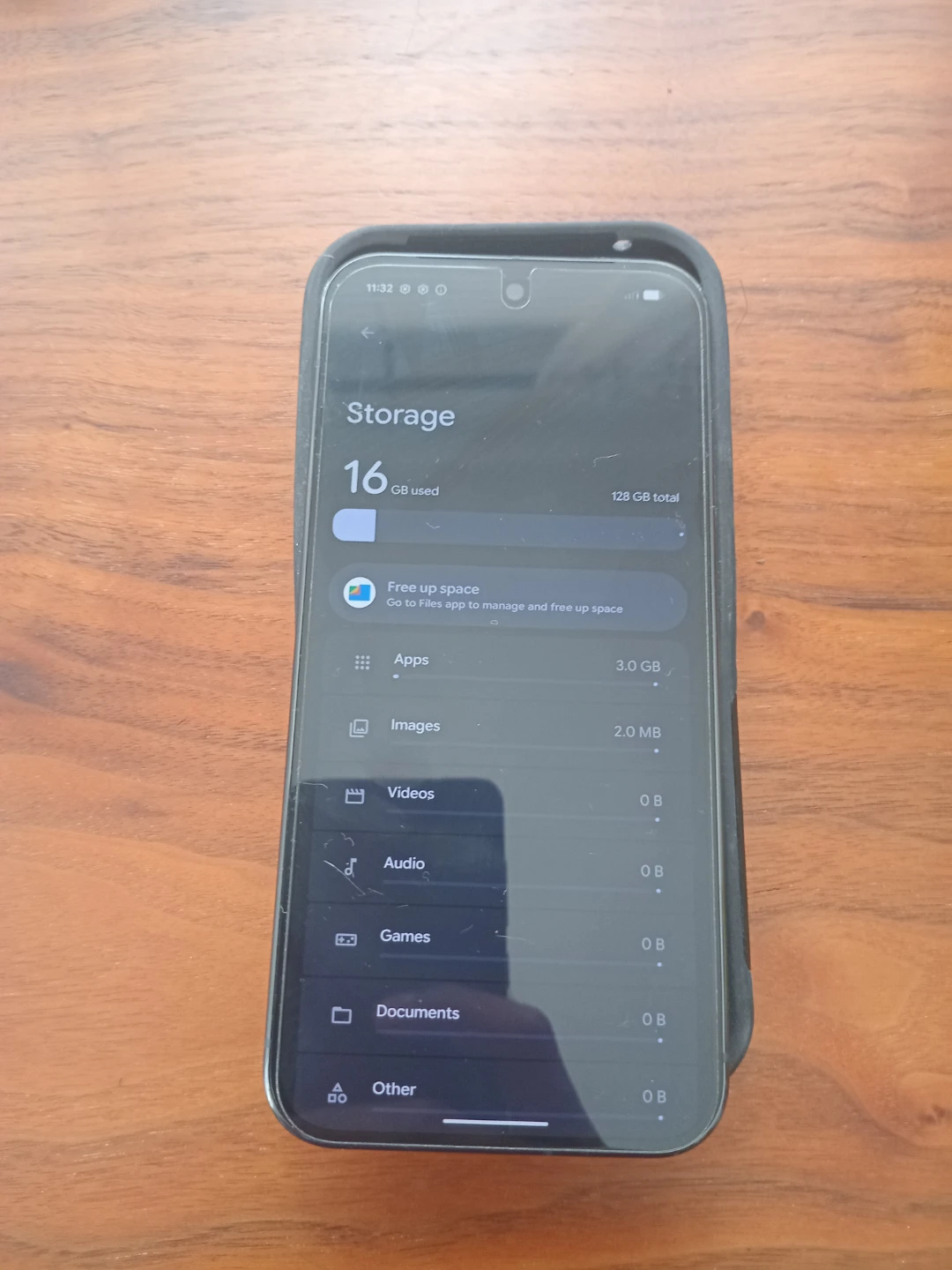 Google Pixel 9 XL Smartphone - Black - photo 3