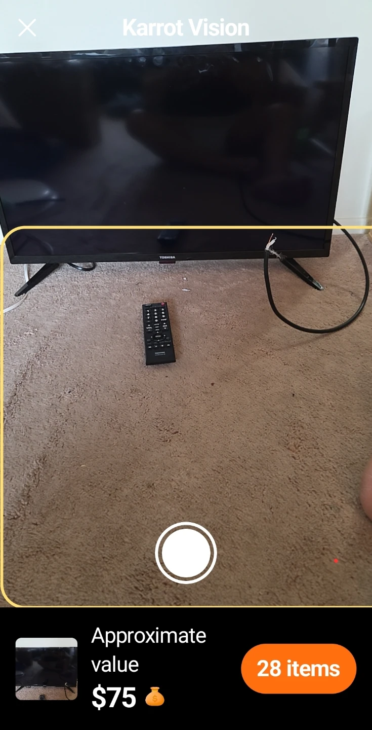 Toshiba 32-inch TV - photo 3