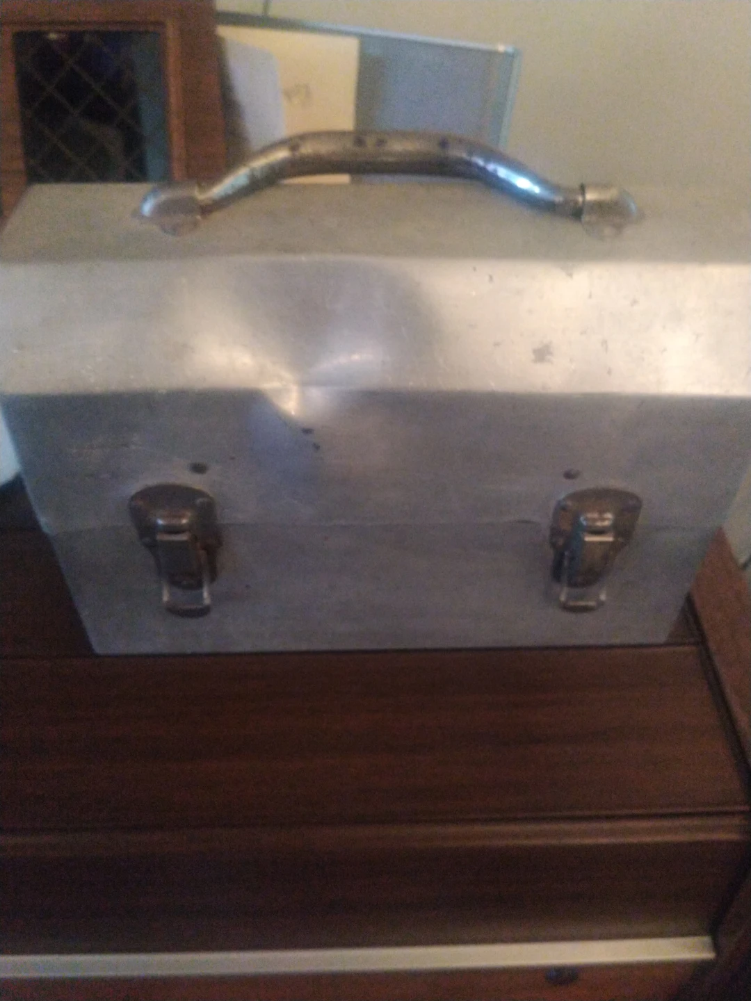 L. May Mfg. Co. Aluminum Carrying Case