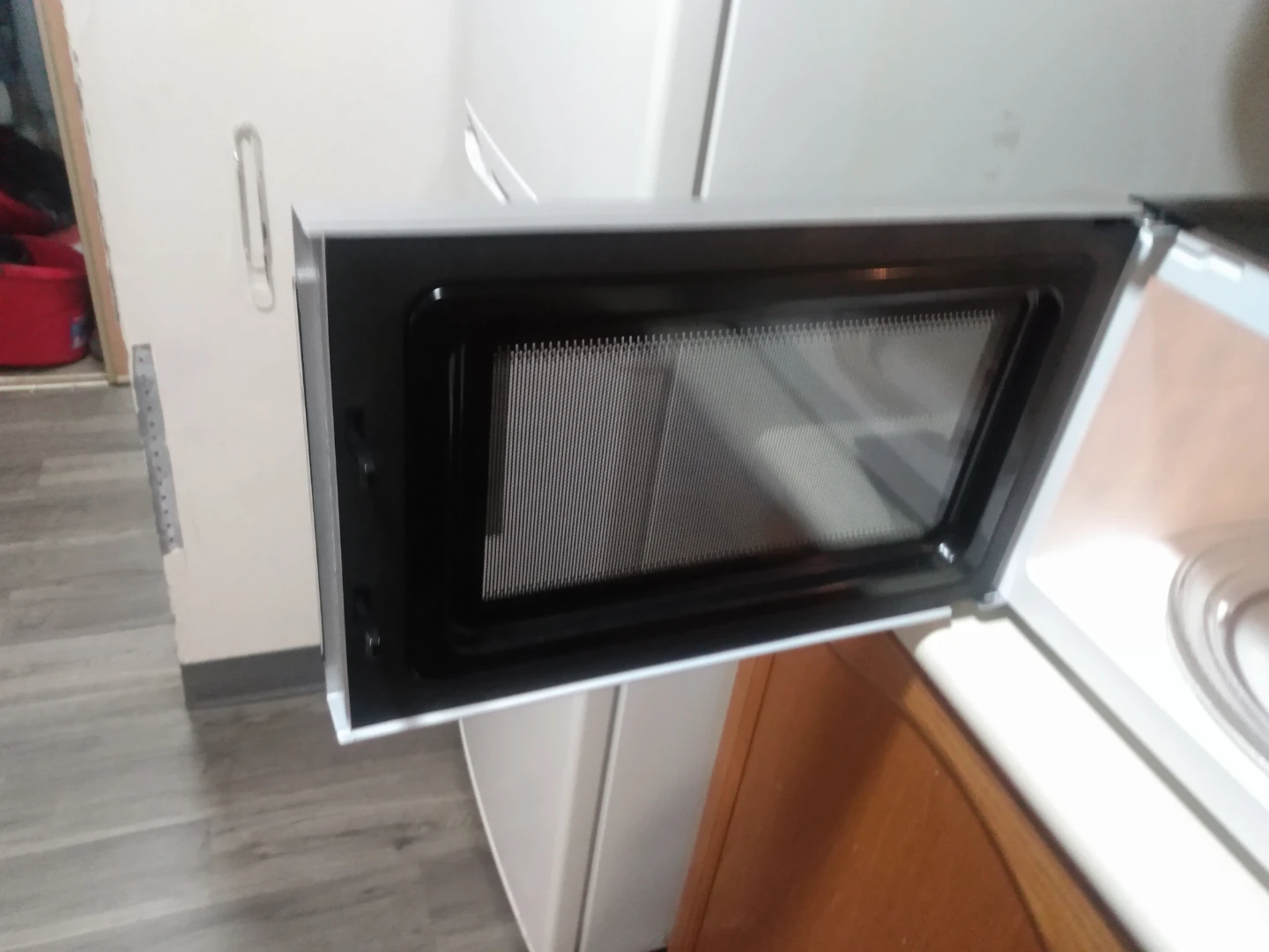 Hamilton Beach Microwave - photo 2