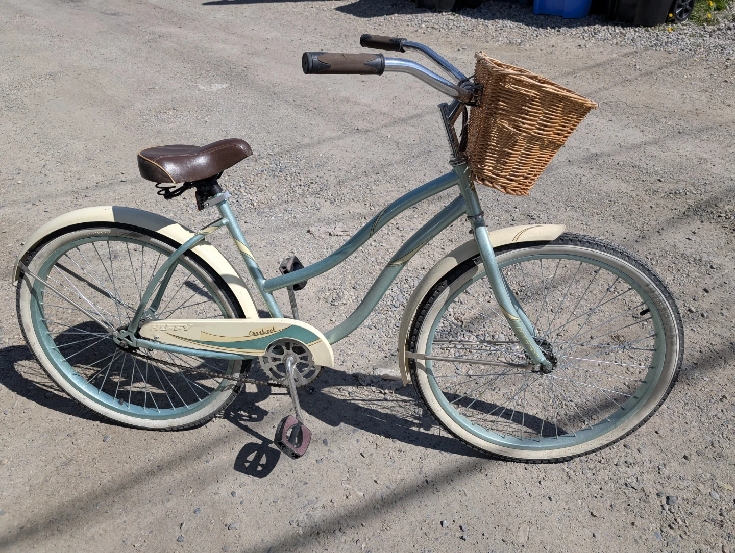 Vintage Cruiser Bicycle with Basket