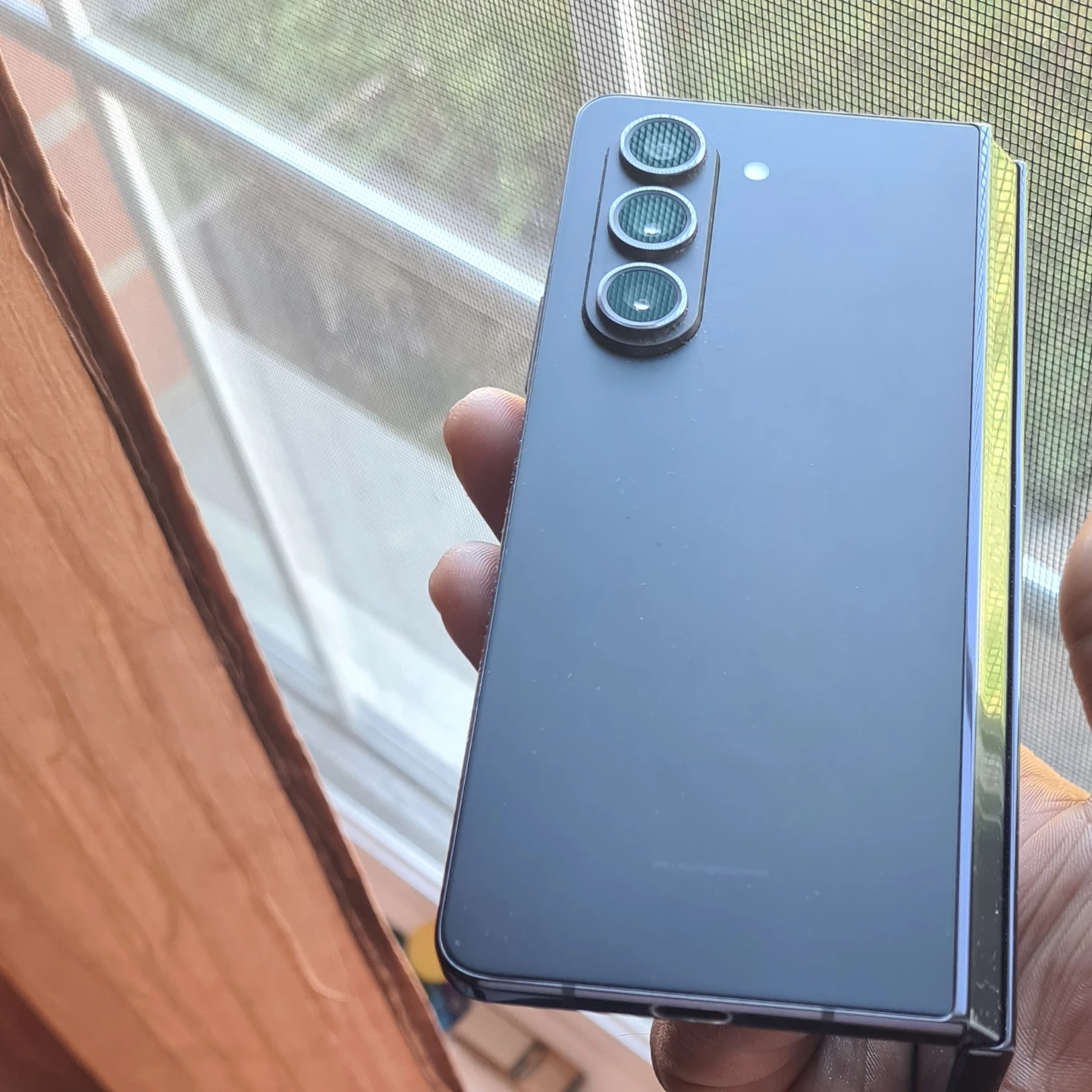 Samsung Galaxy Z Fold 5 - $850 (Negotiable) - photo 2