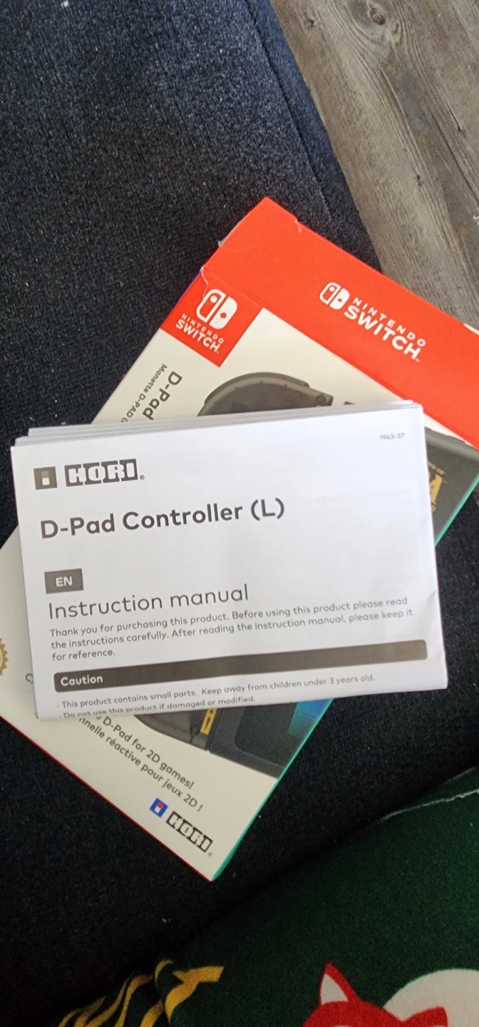 Switch Controller (L) - Zelda Edition & Joy-Con (R) Neon Red - photo 3
