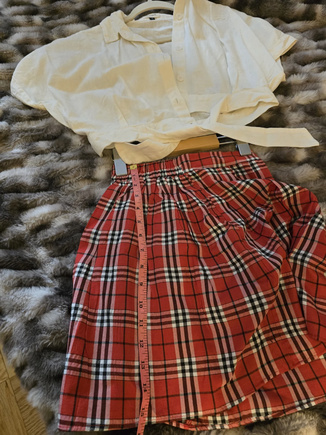 White Linen Blend Cropped Shirt with Red Plaid Skirt Set - photo 4
