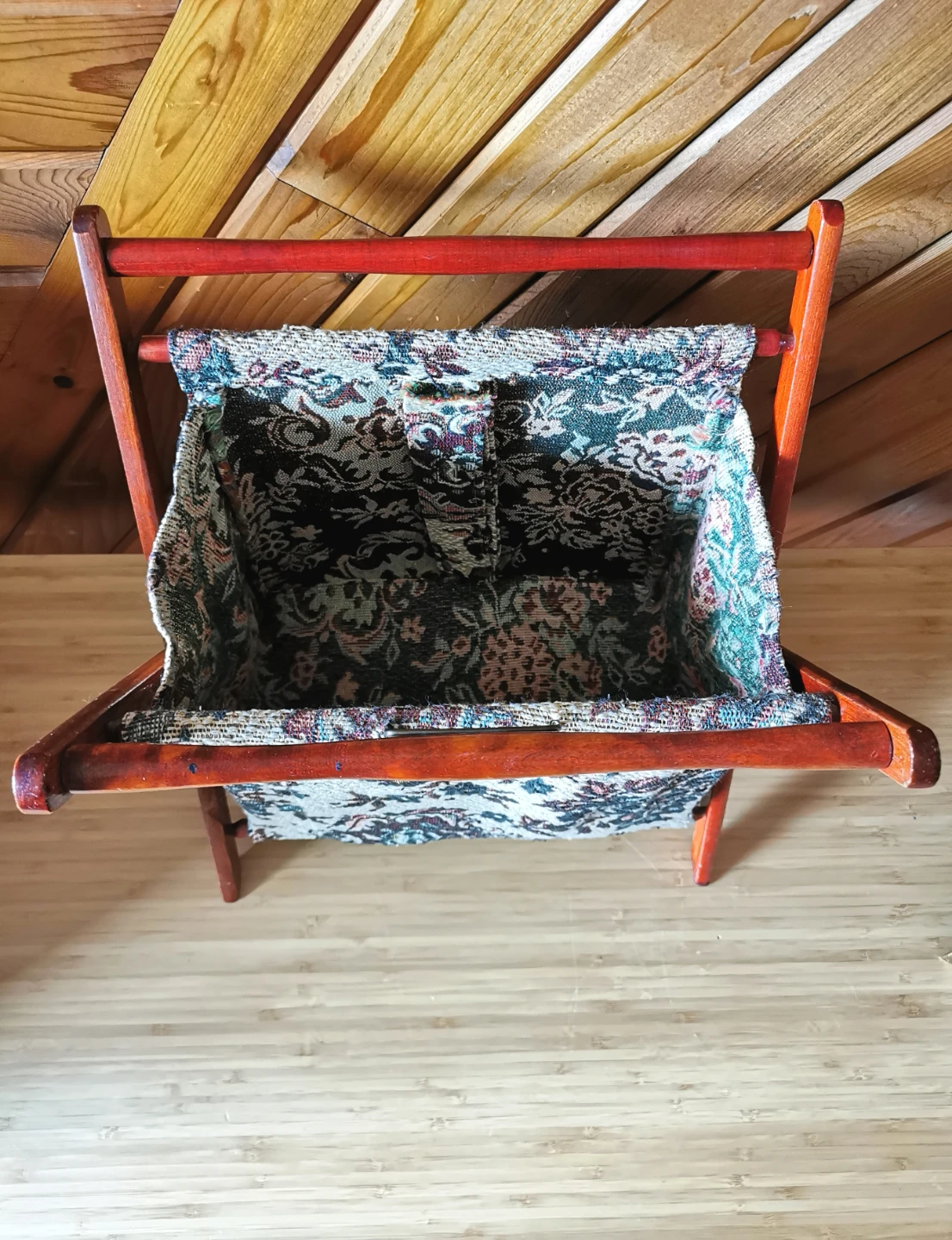 Vintage Floral Fabric Magazine Rack Folding - photo 5