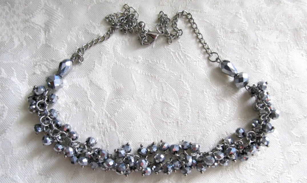 Silver Tone Beaded Statement Necklace - photo 3