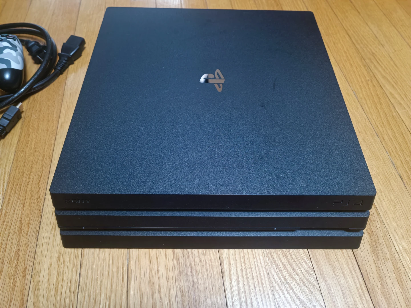 Sony PlayStation 4 Pro 1TB Jet Black Console with Games - photo 5