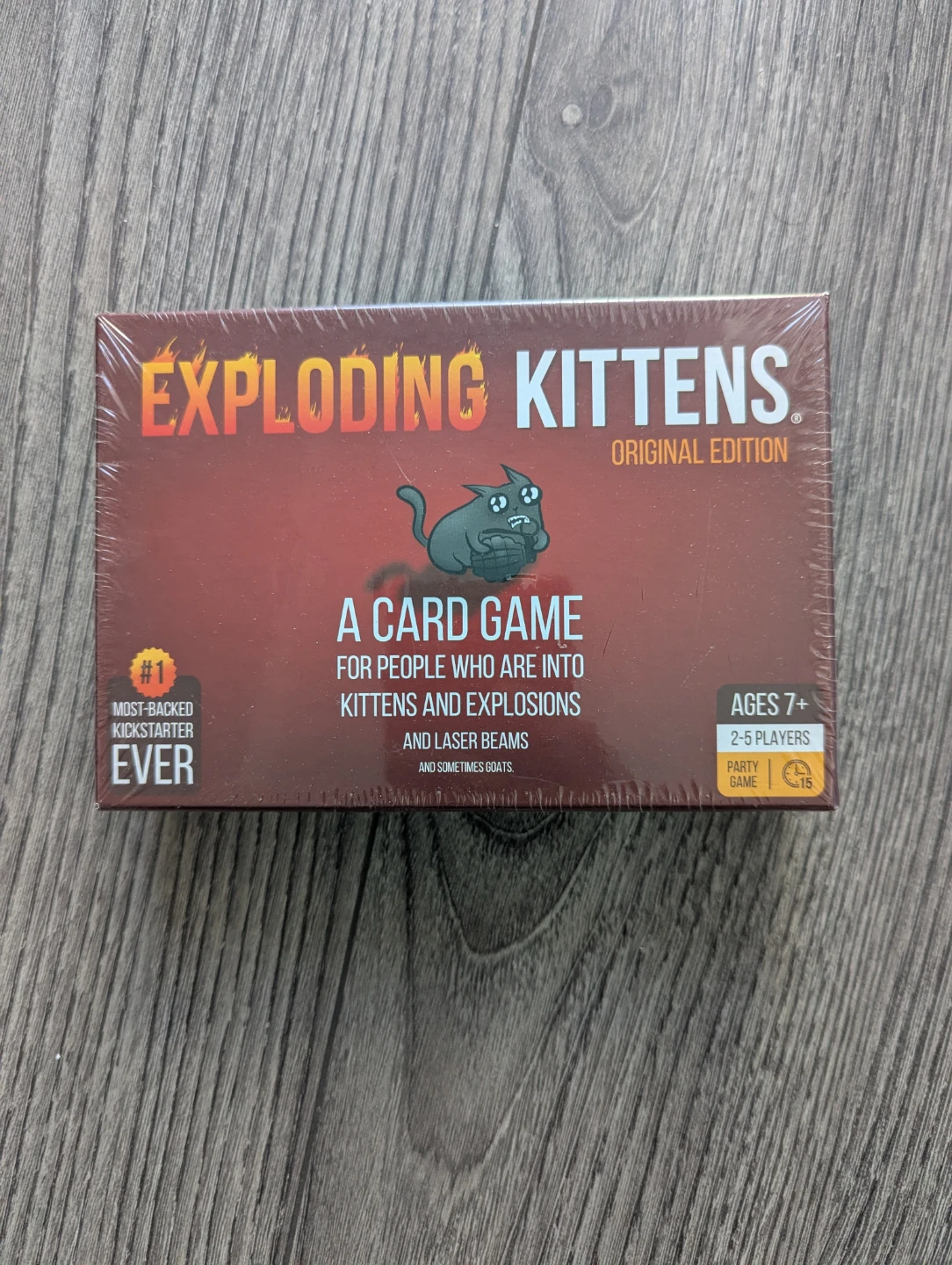 Exploding kittens card game