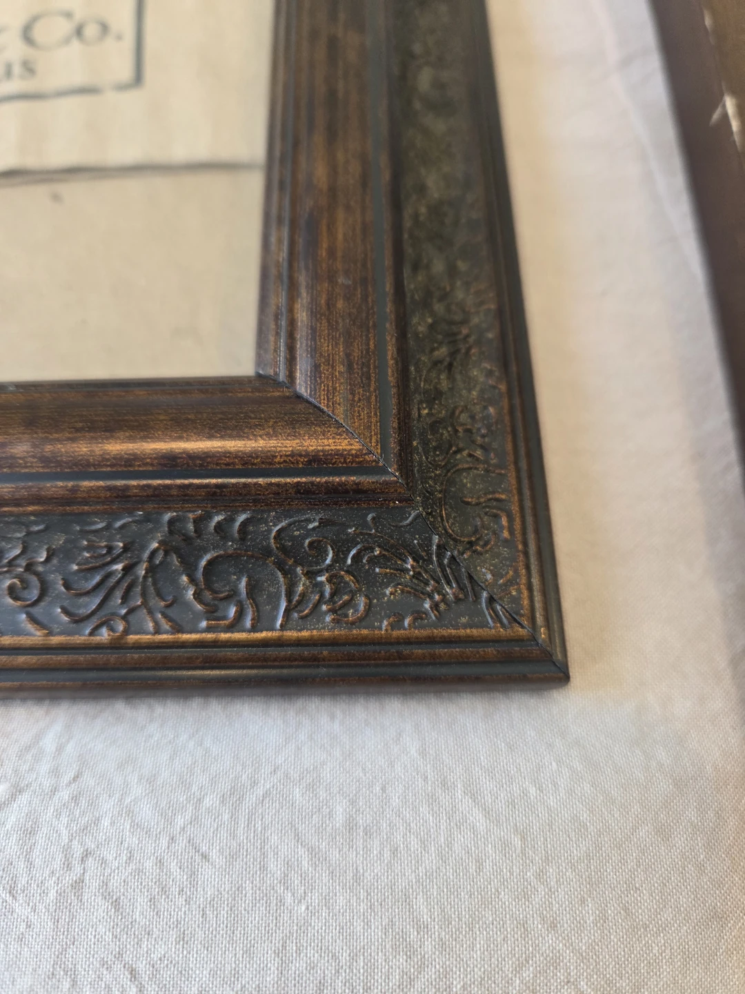 Assorted Wall Hanging Frames - photo 2