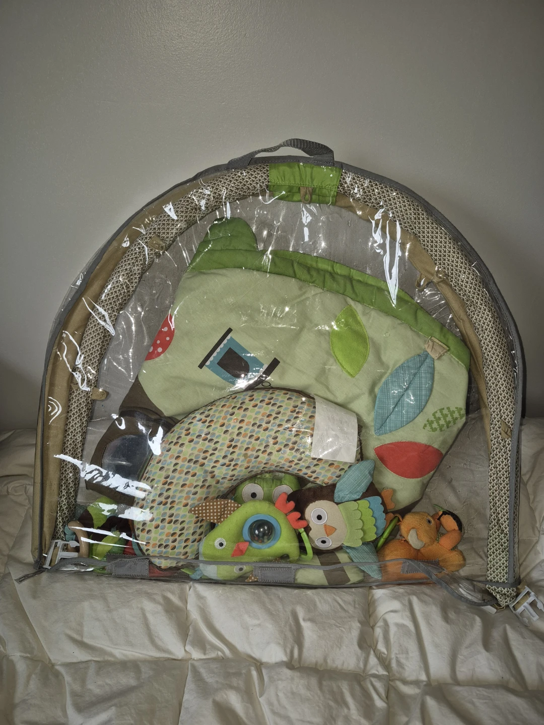 Play Mat with 17 Developmental Activities - photo 2