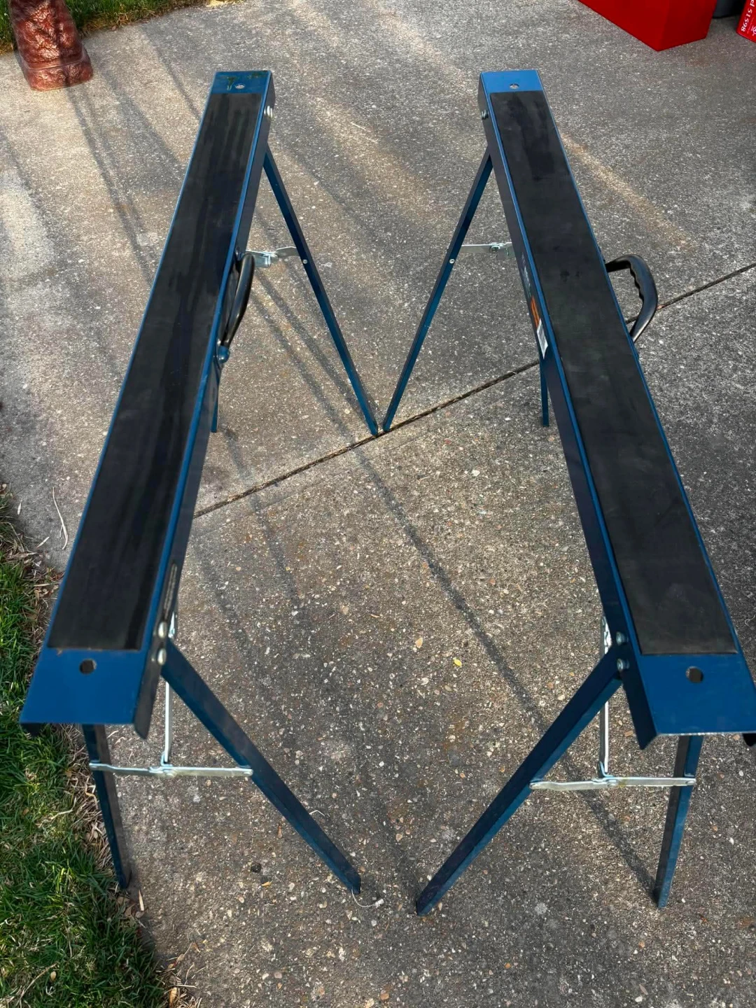Mastercraft Folding Sawhorse Set - photo 3