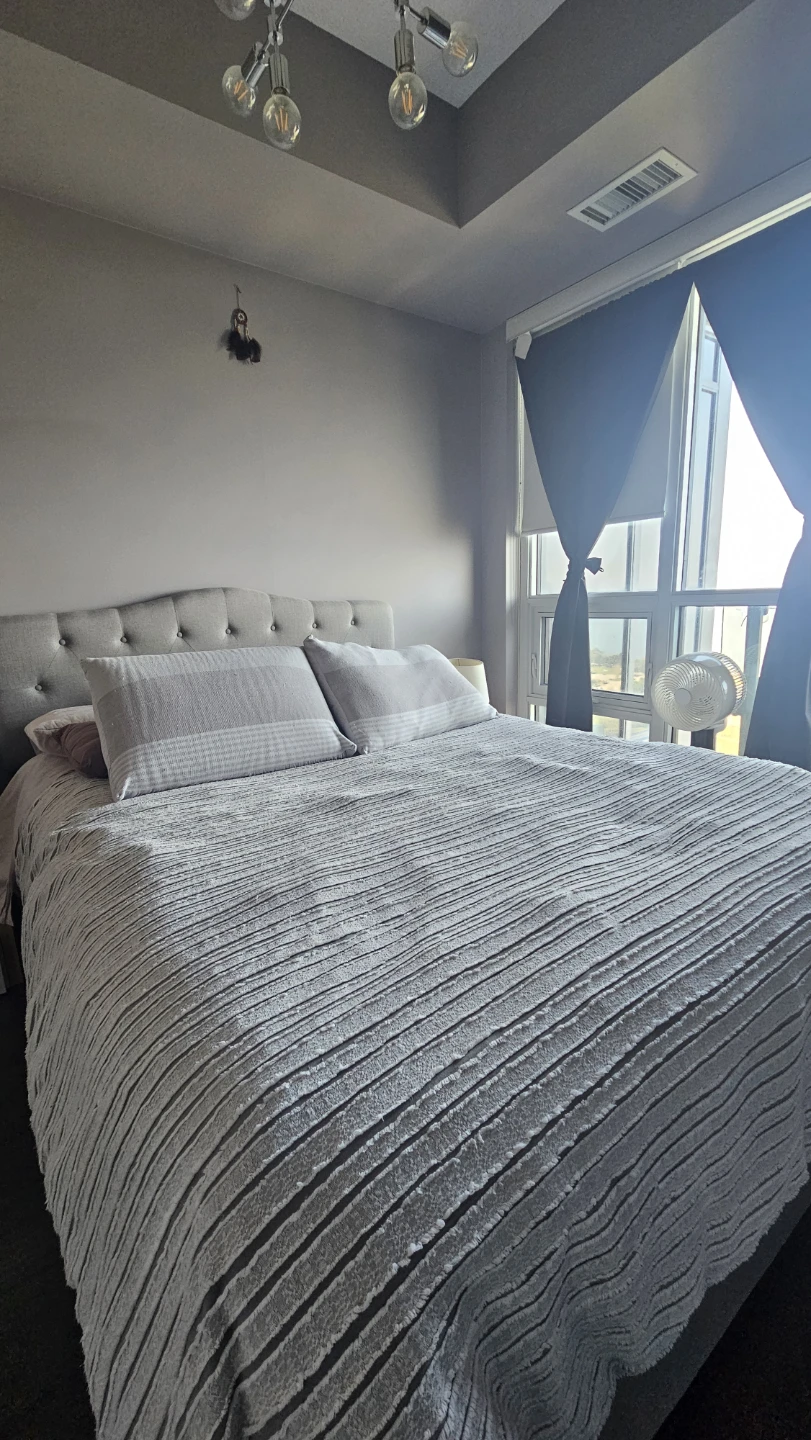 Tufted Headboard Bed Frame and Mattress - photo 2