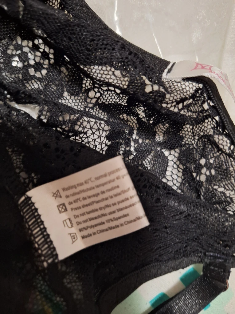 Avidlove 1  Black & 1 white Lace Bralettes XL - photo 5