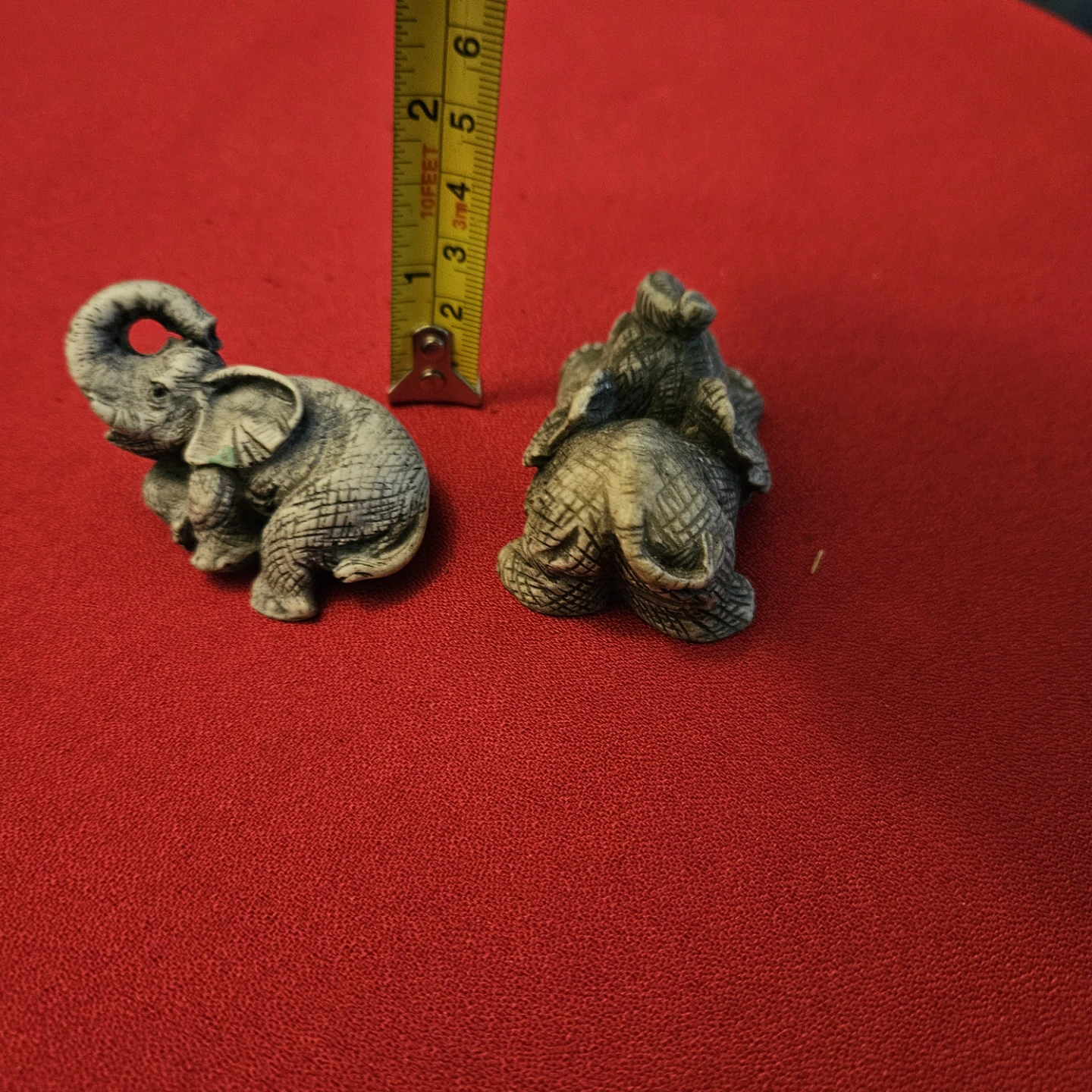 Set of 2 Elephant Figurines - photo 3