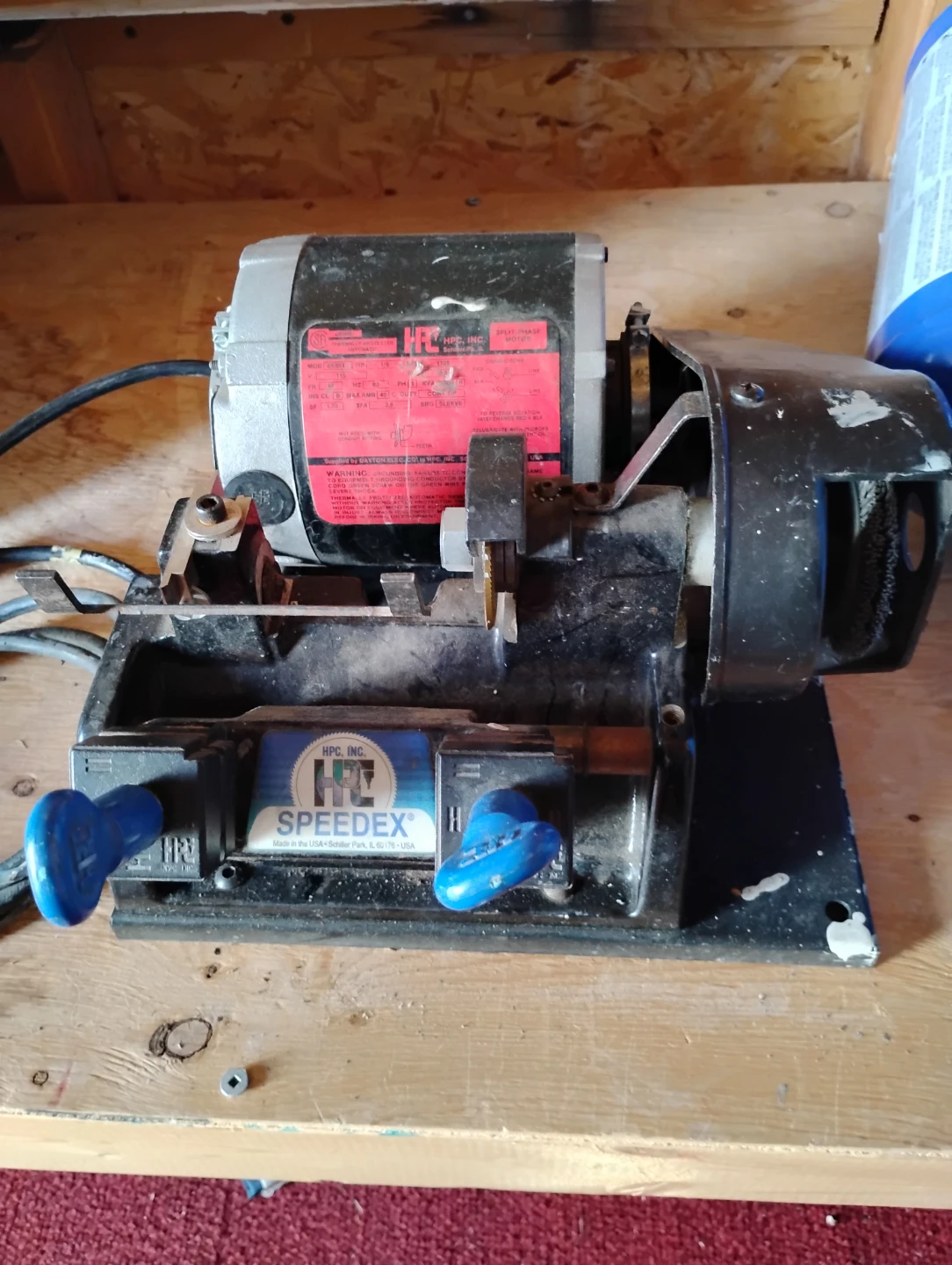 HPC Speedex Key Cutting Machine