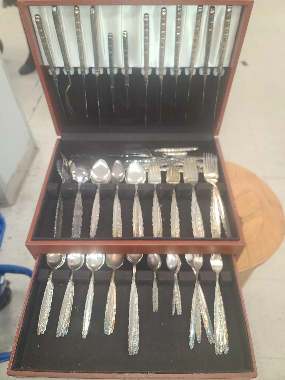 Community 2nd Silverware Set with Wooden Box - photo 2