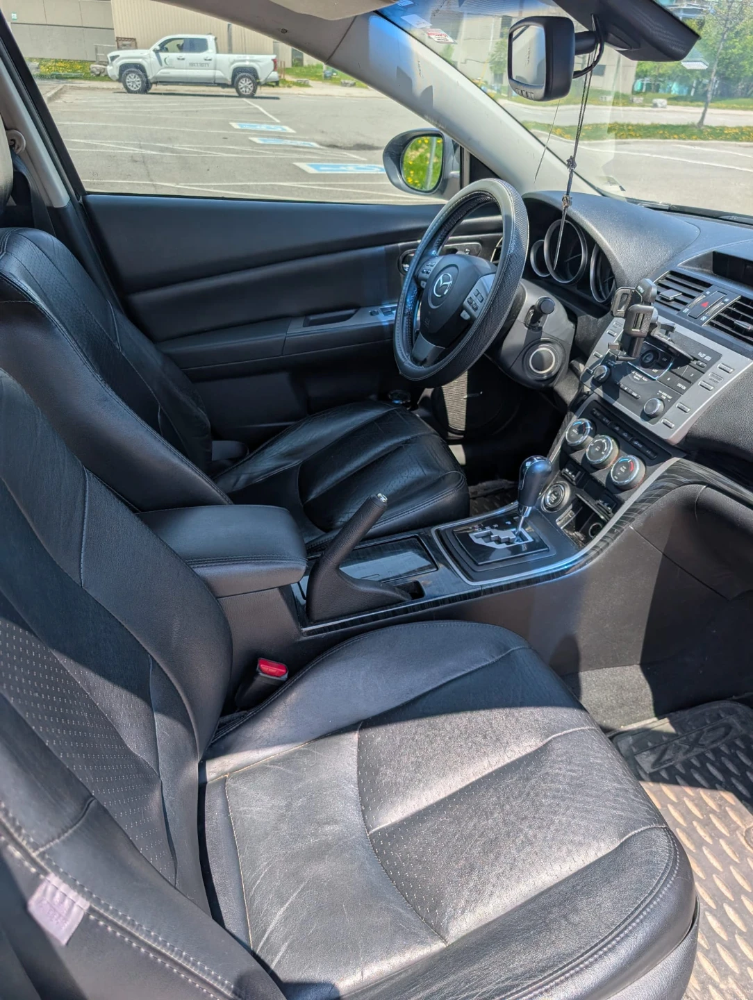 Mazda 6 Black Leather Interior - photo 3