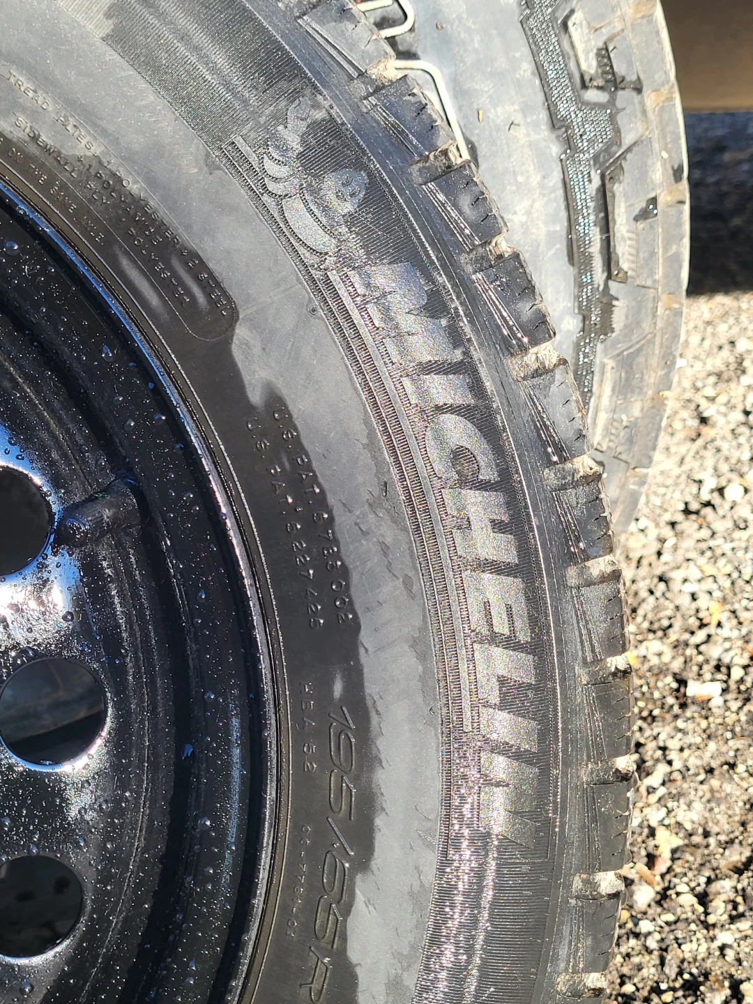 Michelin Winter Tire with Steel Rim - 195/65R15
