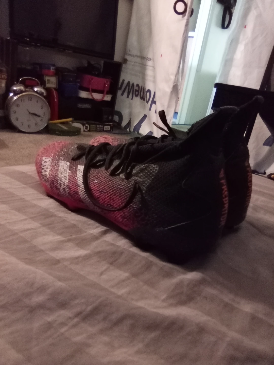Adidas Predator Cleats - photo 2