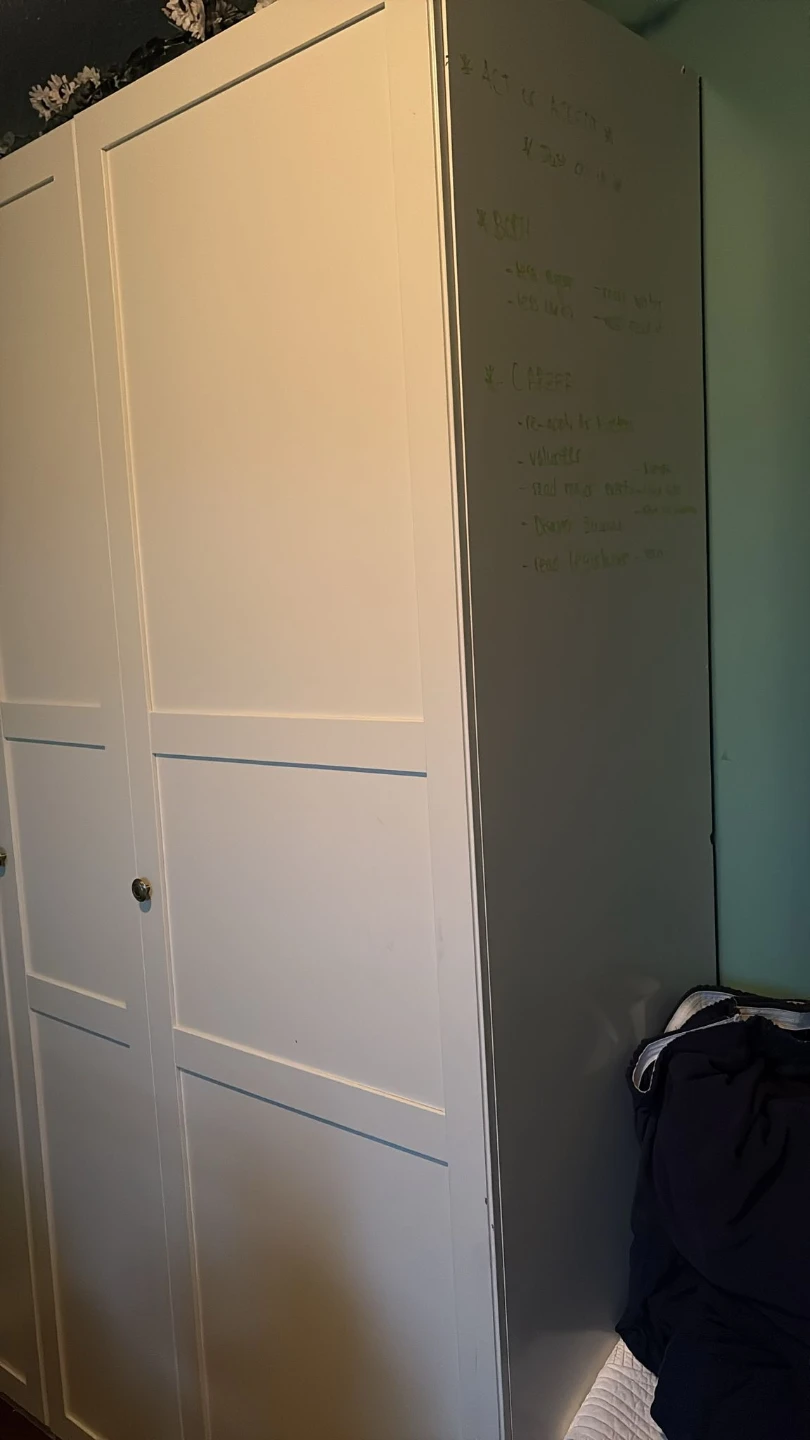 White 3-Door Wardrobe - photo 2