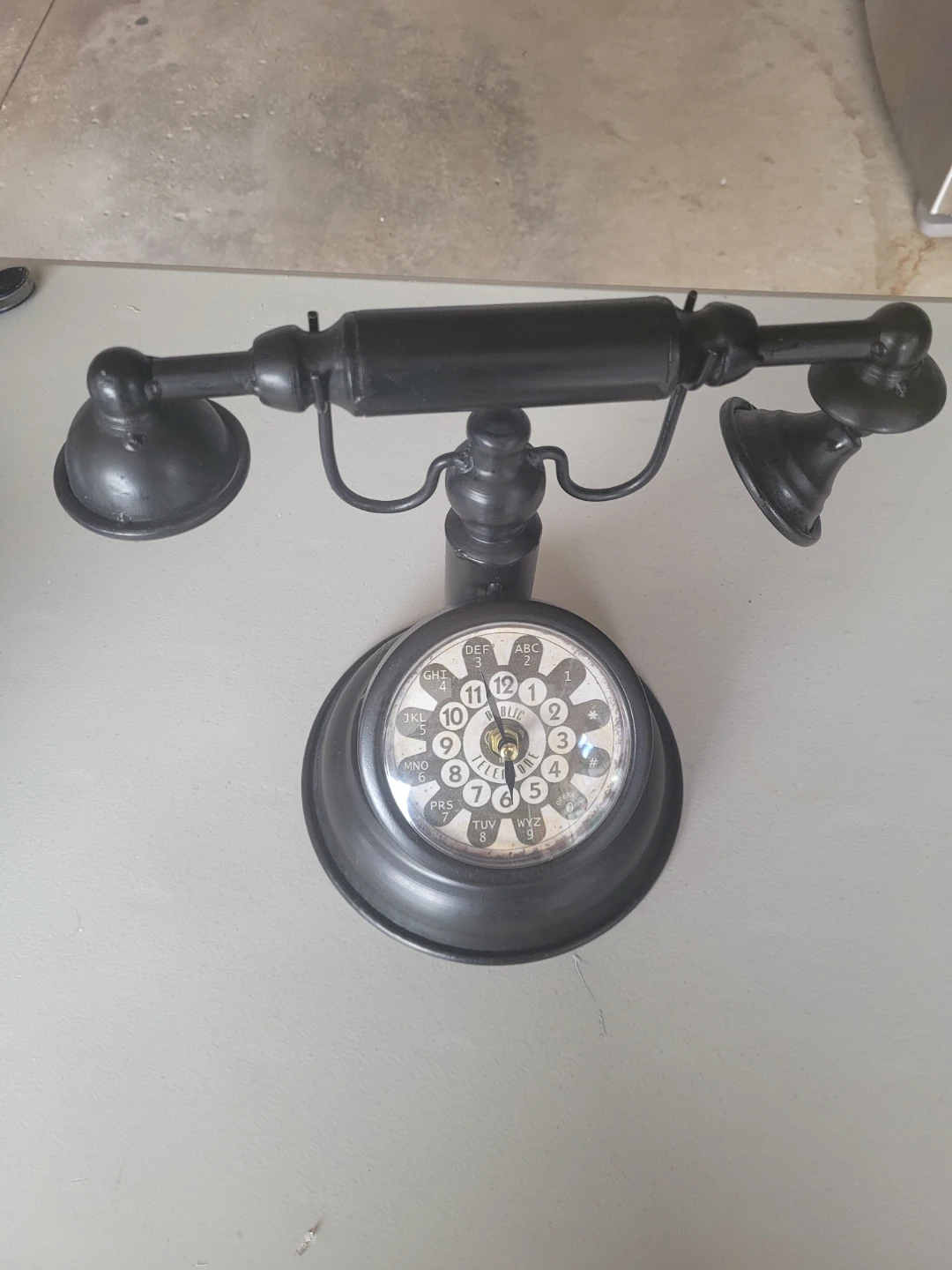 Vintage Style Rotary Phone Clock