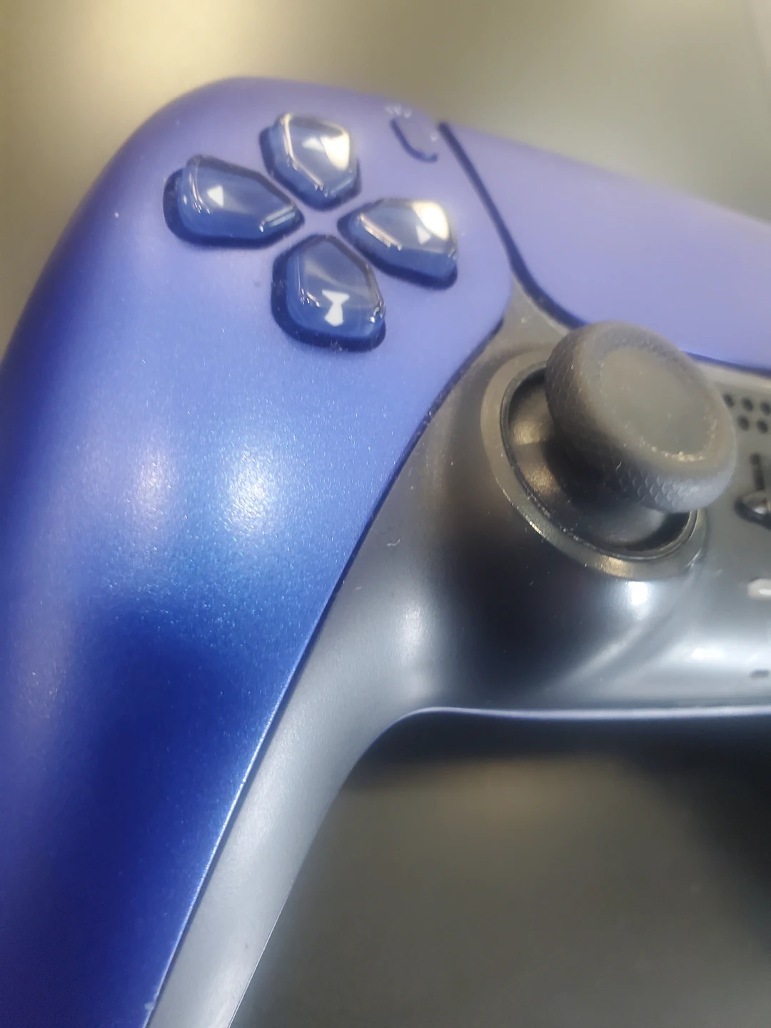 Sony PlayStation DualSense Wireless Controller - Electric Purple - photo 2