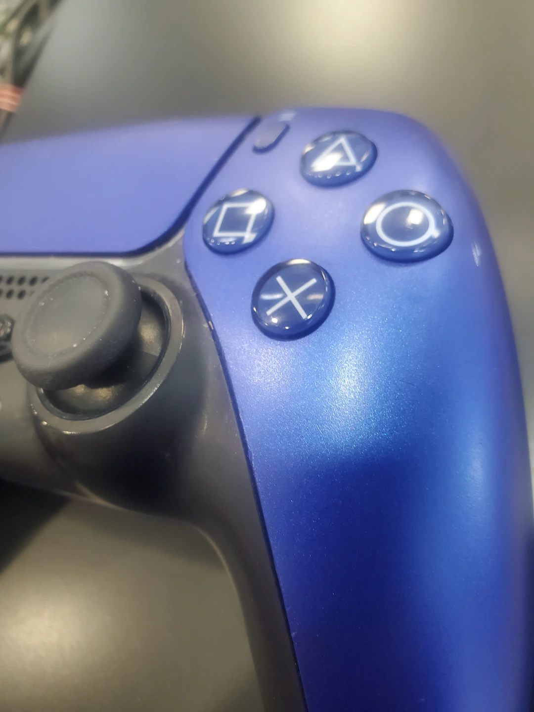 Sony PlayStation DualSense Wireless Controller - Electric Purple - photo 3