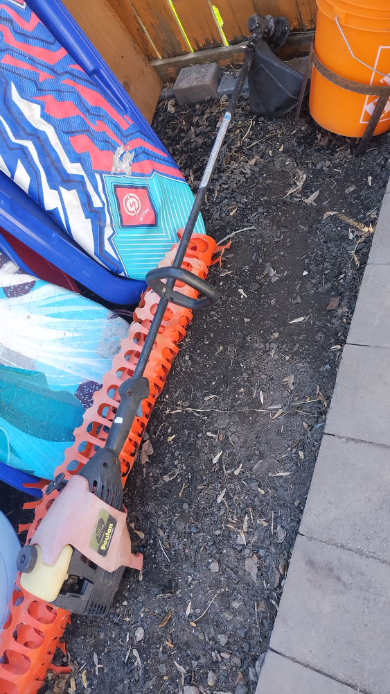 Poulan Weed Trimmer - photo 2