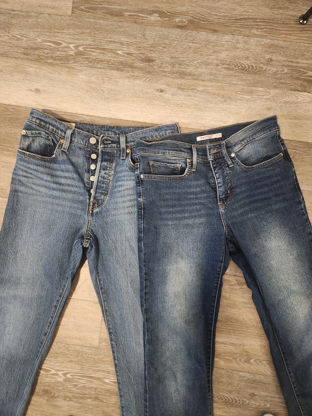TWO Pairs Levi's 501 Jeans size 28