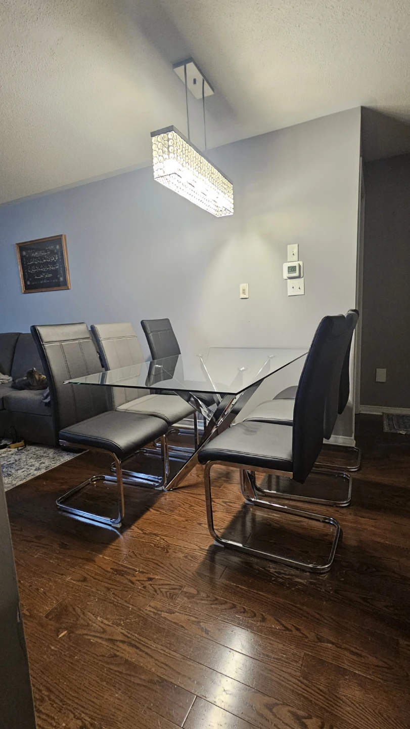 7pc Dining Table (6 chairs)