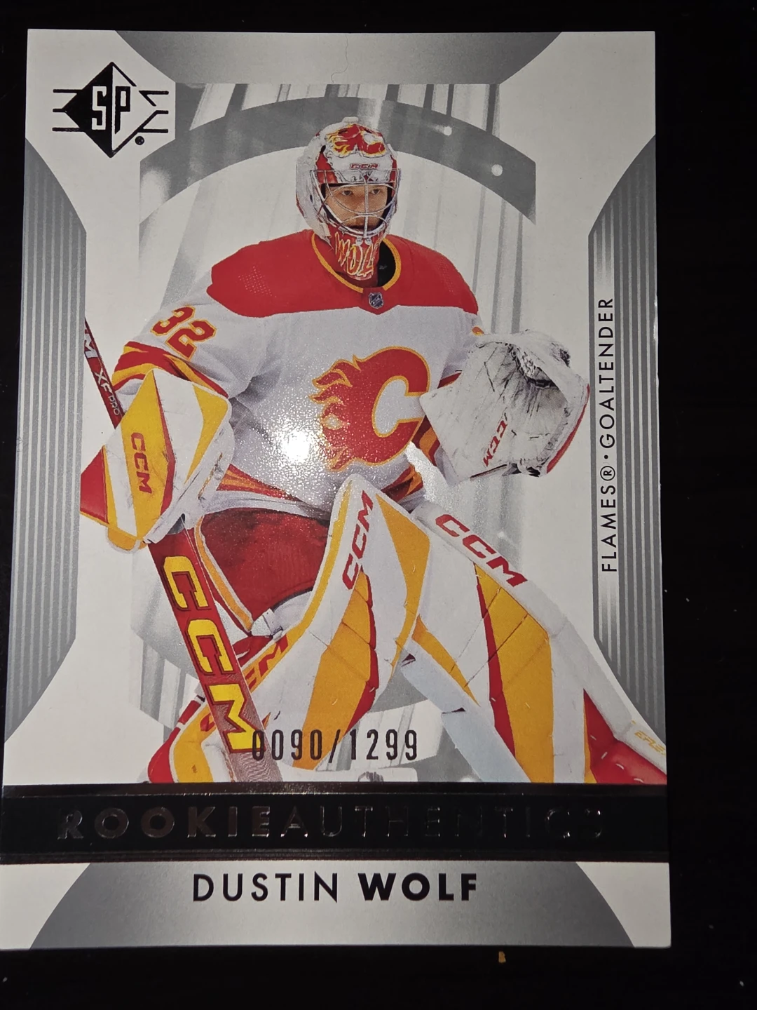Various NHL hockey bass cards for free