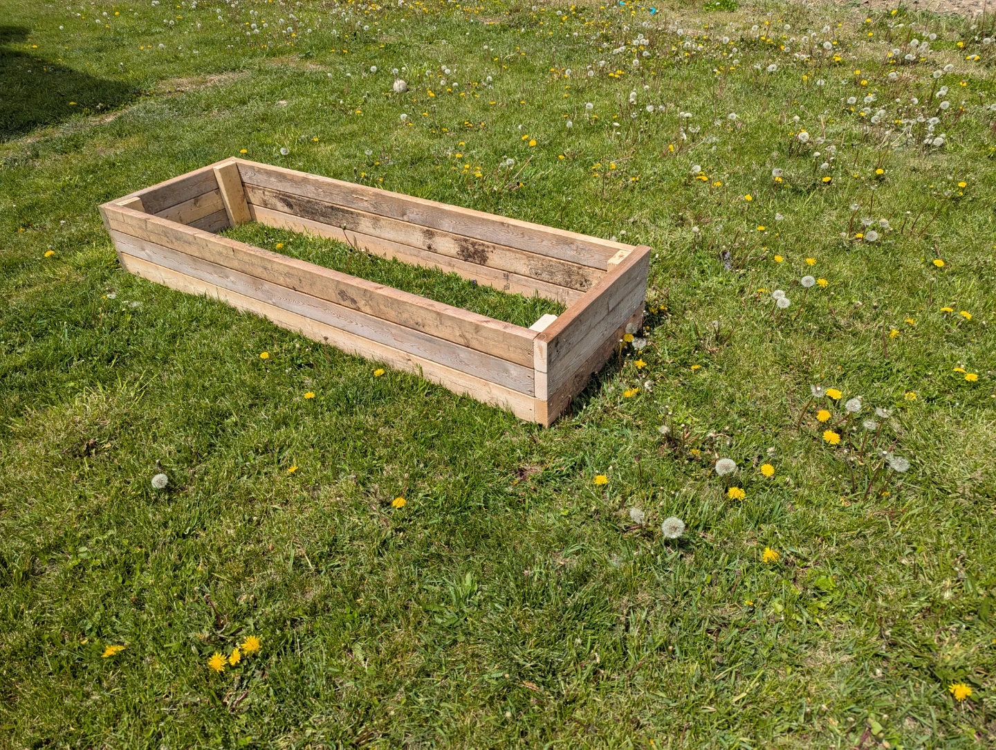 Wooden Raised Garden Bed
