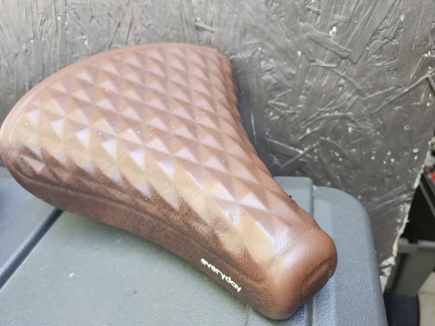 Brown Bicycle Saddle with Springs Very Comfortable