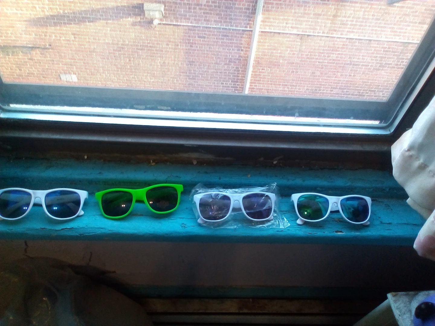 Pairs of Sunglasses - photo 2