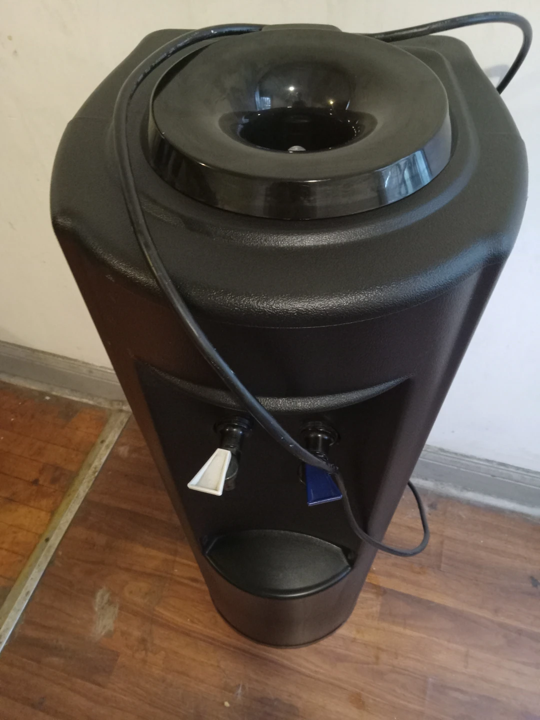 Black Water Cooler Dispenser - photo 2