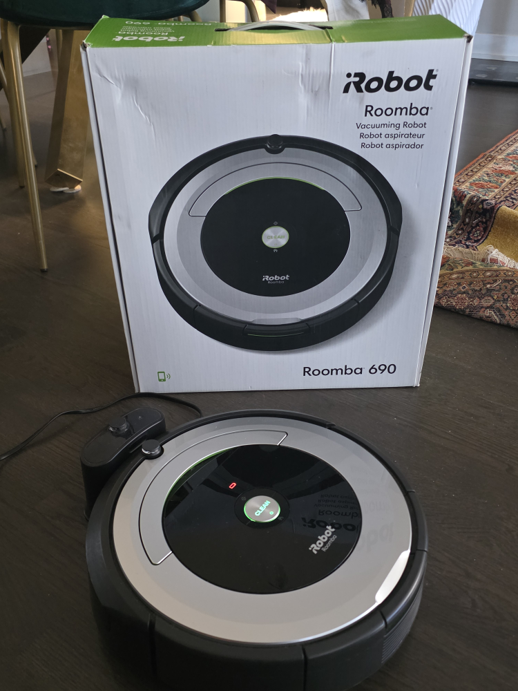 iRobot Roomba 690 Vacuuming Robot - photo 3