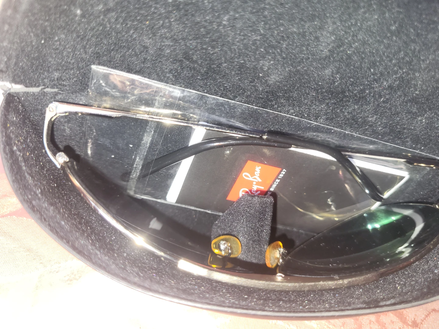Ray-Ban Sunglasses with Case - photo 3