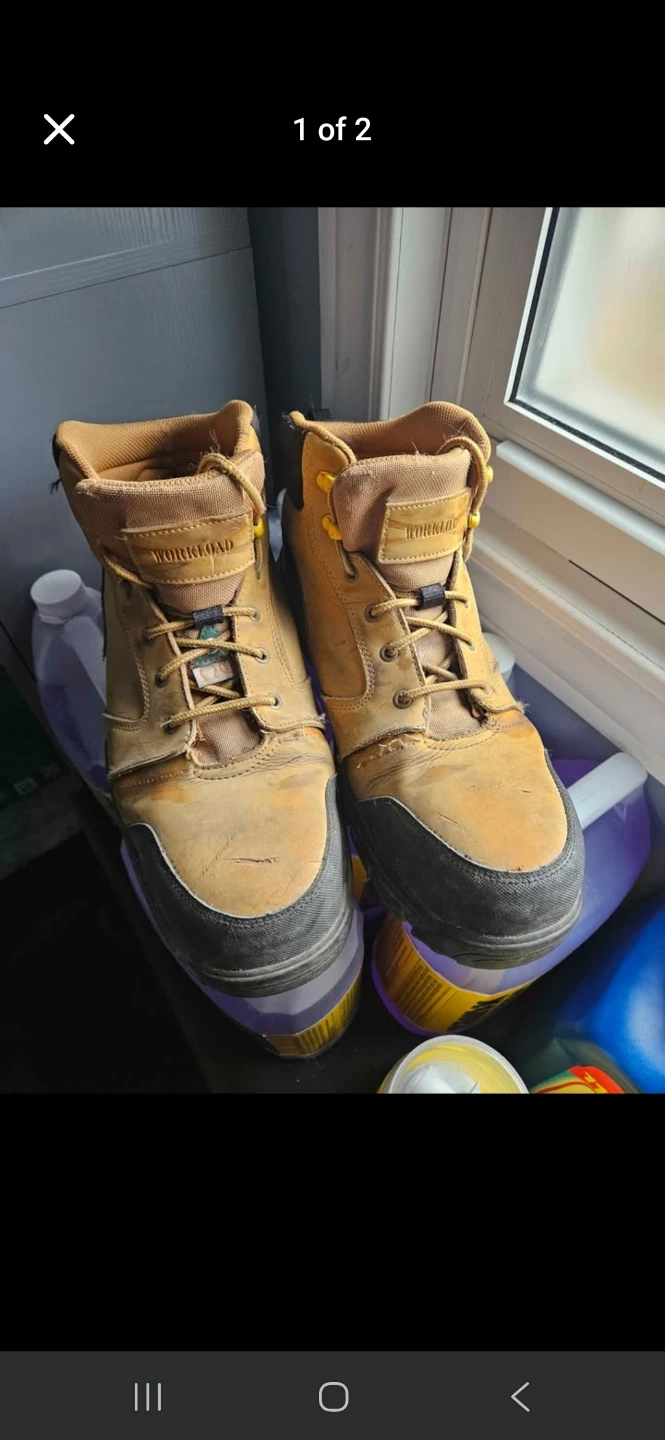 Mens Steel Toe Work Boots..size 12
