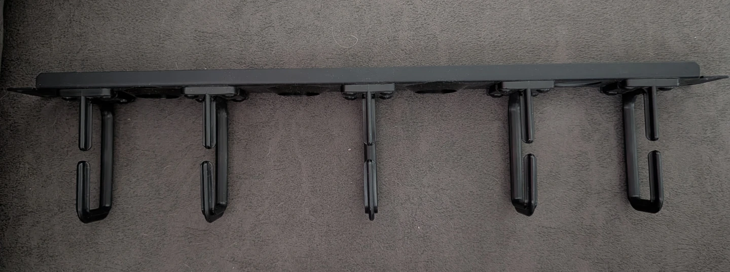 1U 19-Inch Rackmount Cable Management Panel, 5 D-Rings - photo 2