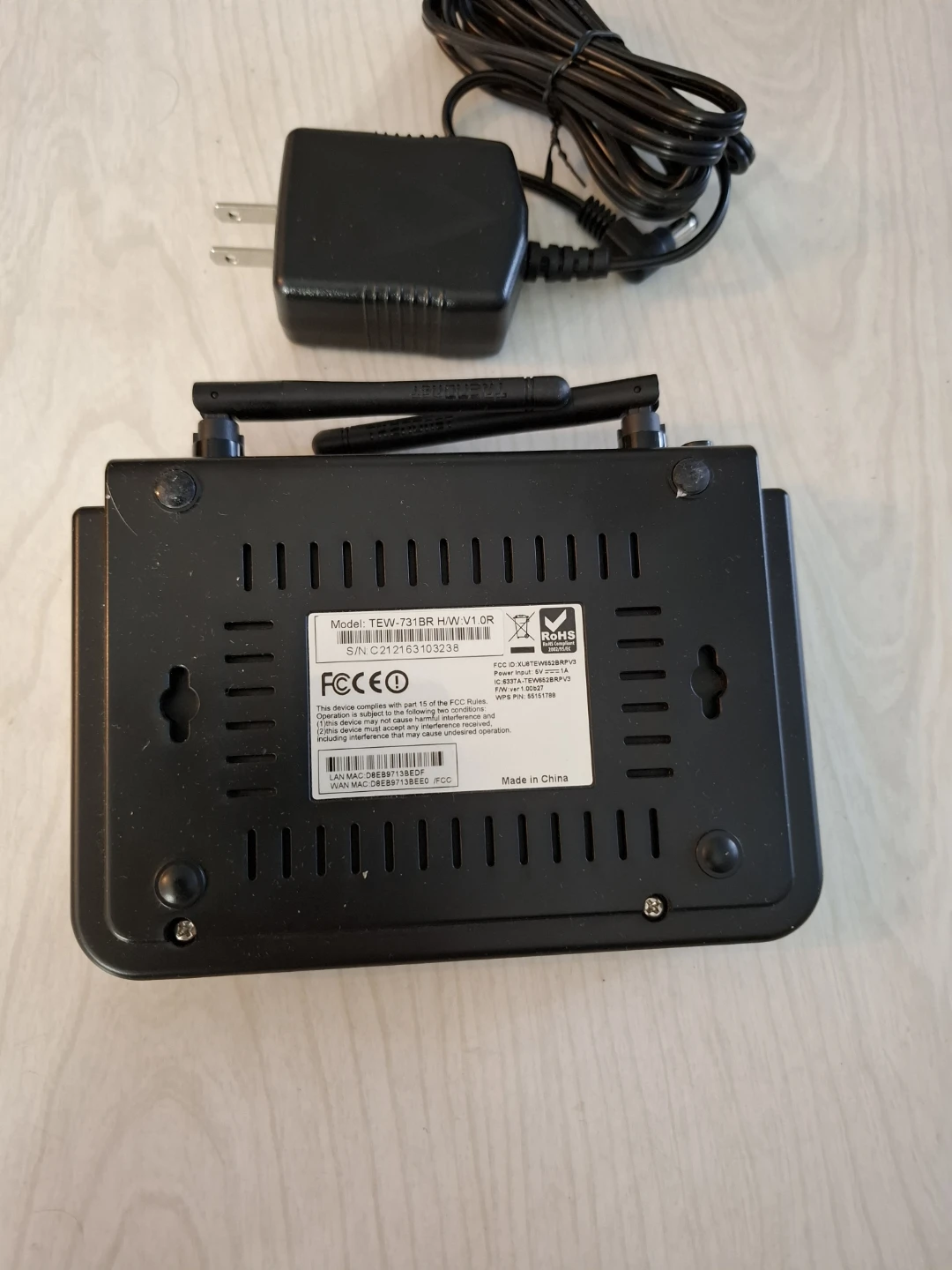 TRENDnet 300Mbps Wireless N Home Router TEW-731BR - photo 3