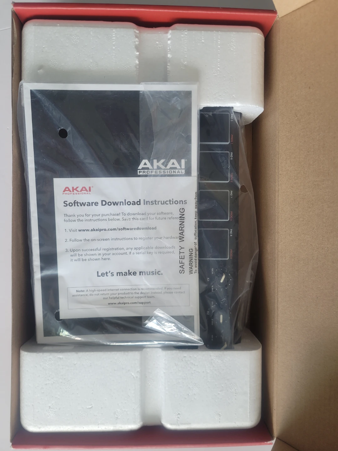 Akai MPK Mini Compact Keyboard and Pad Controller - photo 2