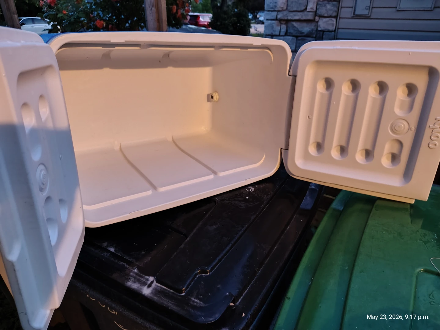 IGLOO 50 Qt Fishing Cooler with Ruler 🥕 - photo 5