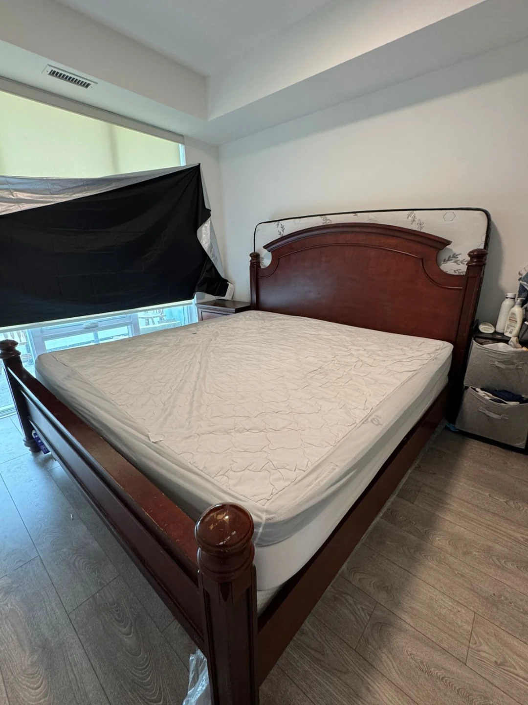 Wooden Bed Frame with Headboard