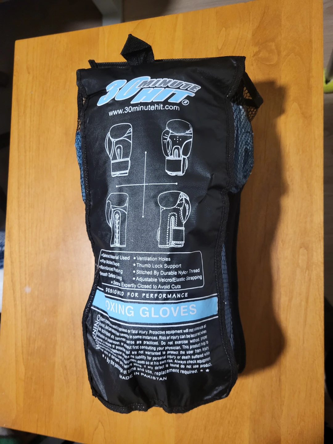 30 Minute Hit Boxing Gloves - Powder Blue 10oz - photo 2