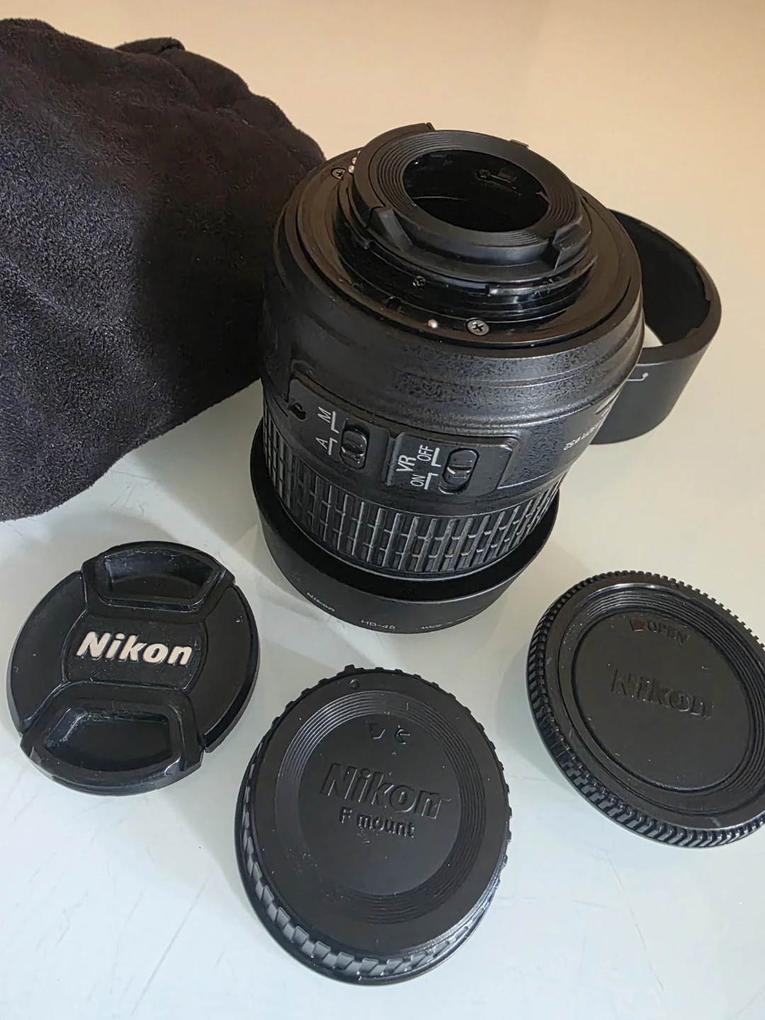 Nikon AF-S DX Nikkor 18-55mm f/3.5-5.6G VR Lens Bundle - photo 3