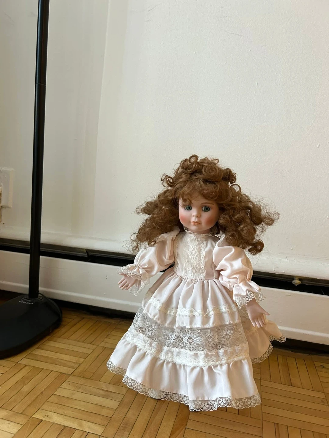 Vintage Porcelain Doll - photo 2