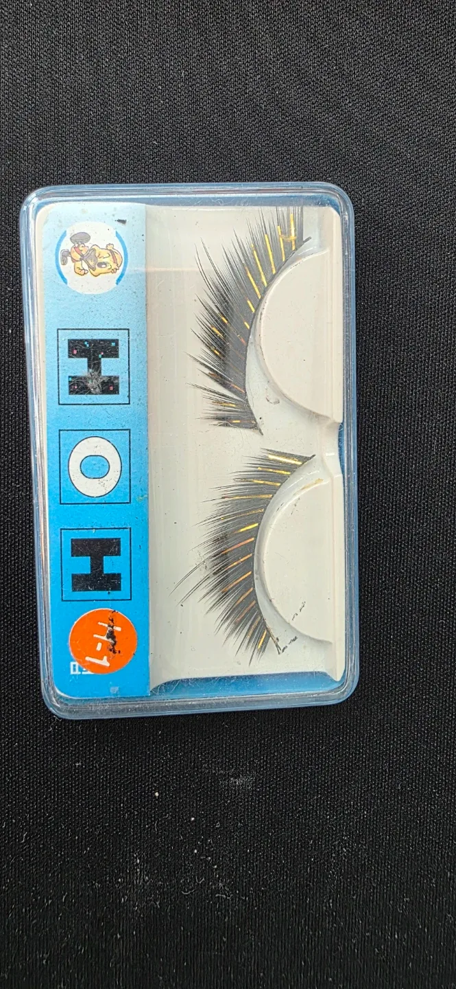 H O H False Eyelashes