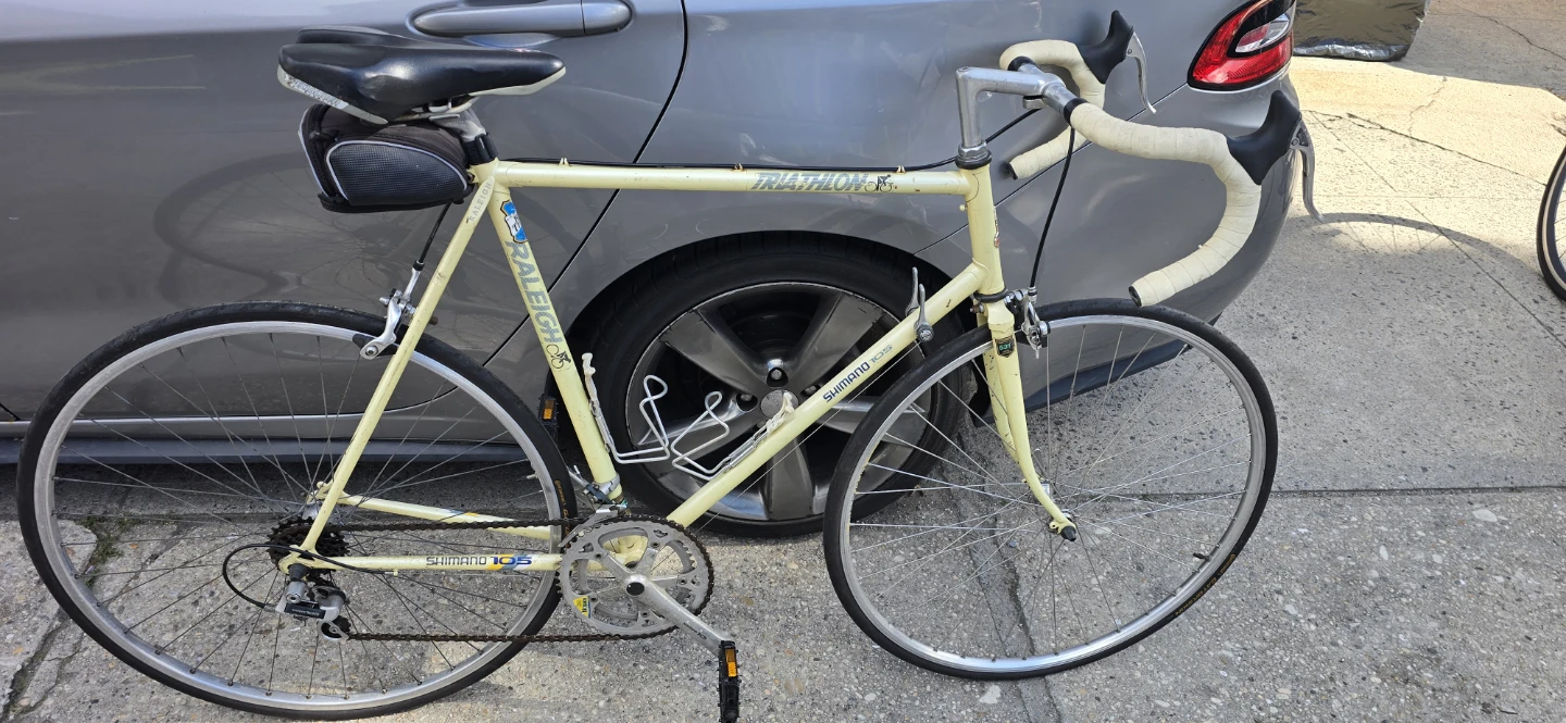 Raleigh triathlon Shimano 105 60cm Road Bike