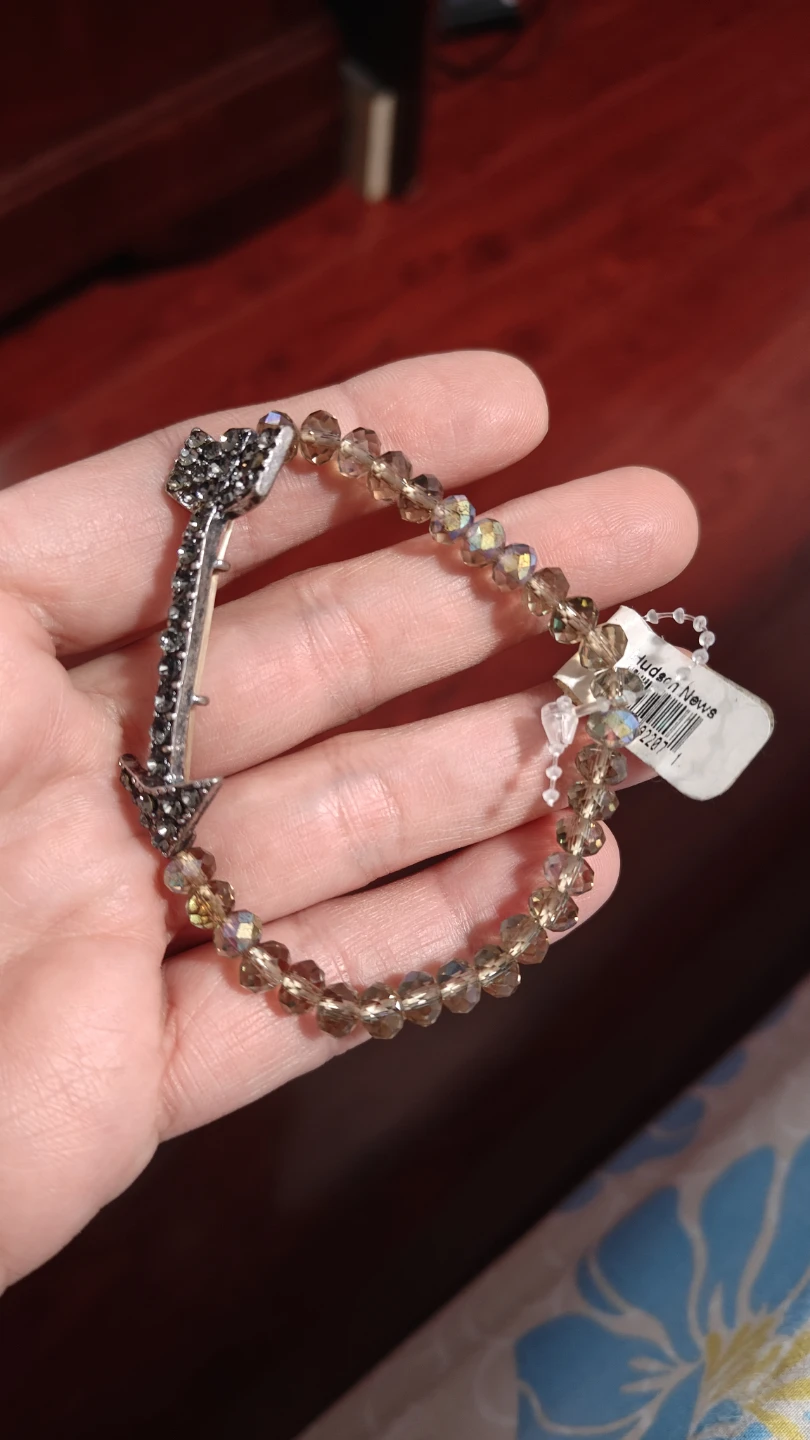 Arrow Charm Beaded Bracelet - photo 5