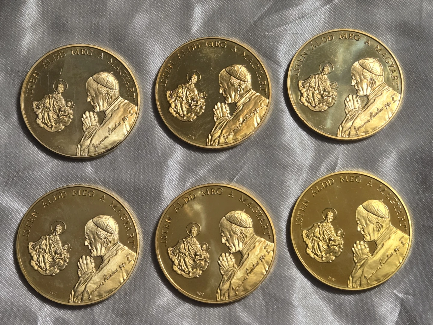 Collection of Pope John Paul II Visit Medals - 1991 - photo 2